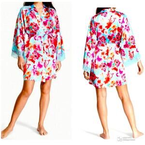 Victoria Secret Happy Poppies Lace Insert Robe EUC Size XS Small Satin Tie Waist